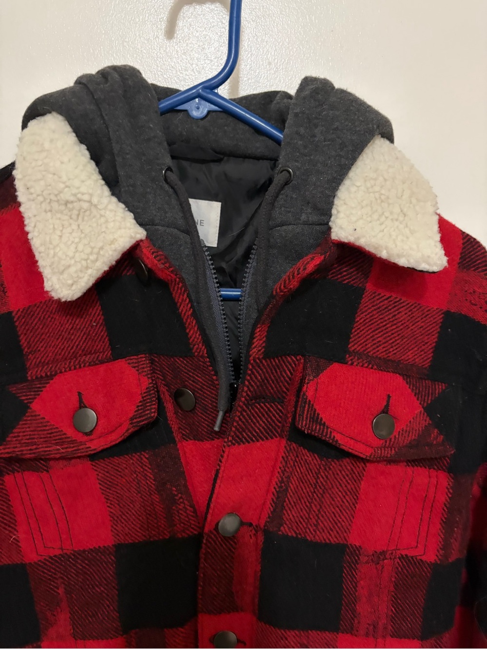 Men’s Sun & Stone Red & Black Plaid Sherpa-Collar Hooded Jacket